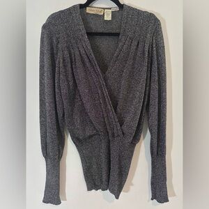 Gaia Golf Firenze Women’s Small Long Sleeve Metallic Sweater Thin Shoulder Pads